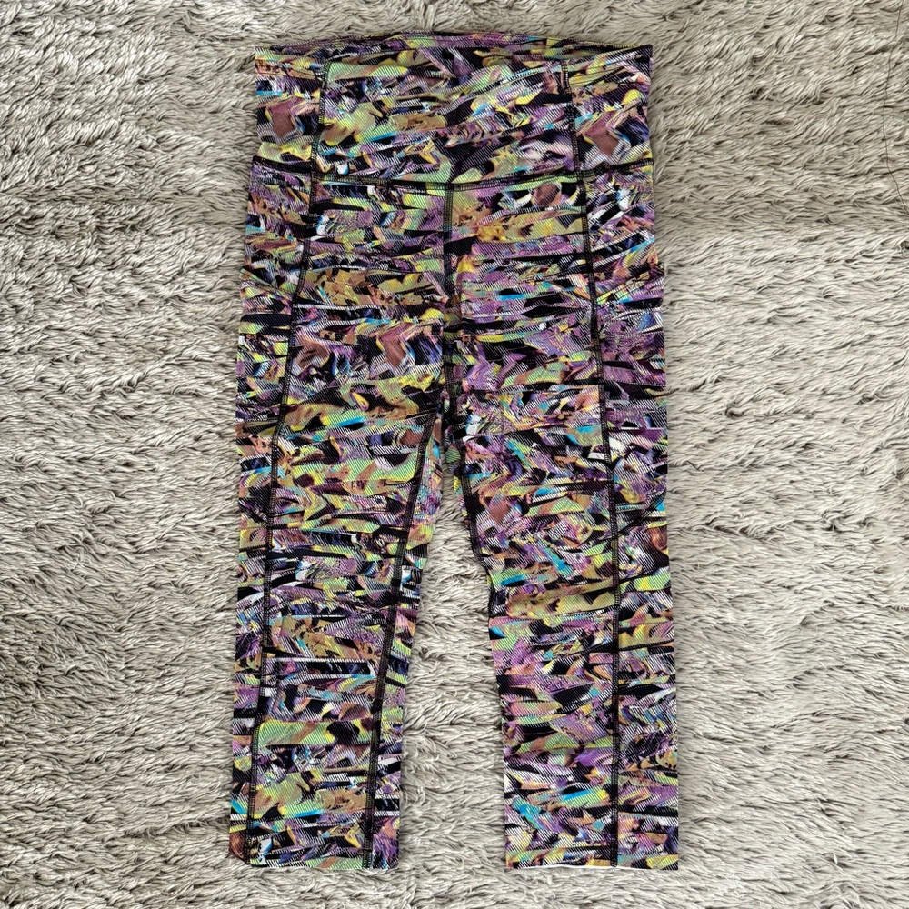 Lululemon Fast and Free High Rise Crop II 19” *SeaWheeze Size 6